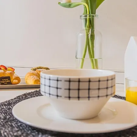 Rovelli 41 By Rent Apartment *