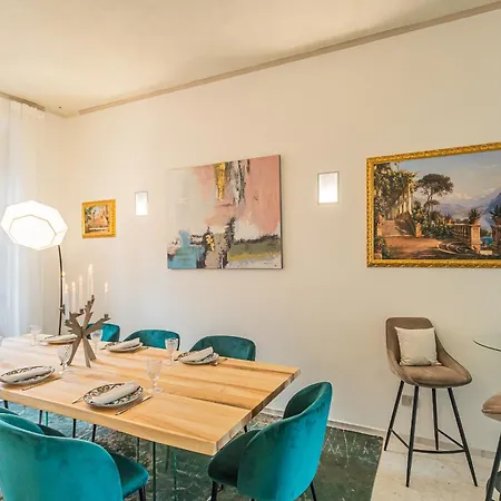 Rovelli 41 Apartament