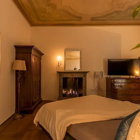 Rovelli 41 By Rent Apartment